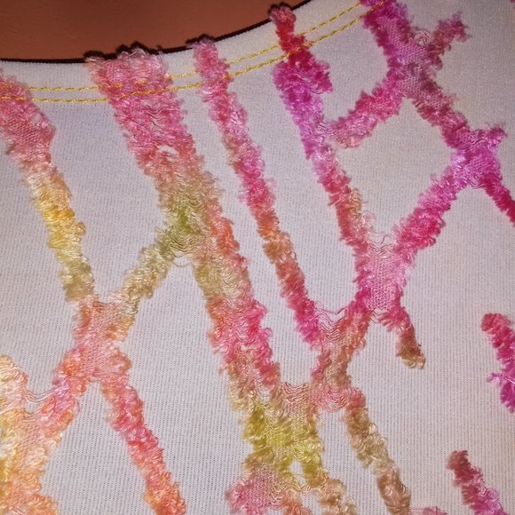 Creation Blouse 1X/2X Colorful Textured 3/4 Sleeve Cream Crew Neck Button Detail - Picture 11 of 16